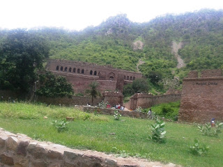 Bhangarh palace