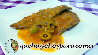 Filetes De Ternera Guisados Con Aceitunas Y Vino Blanco
