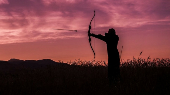 TekaTeki Fakta Siapkah orang yang pertama memanah dalam perjuangan