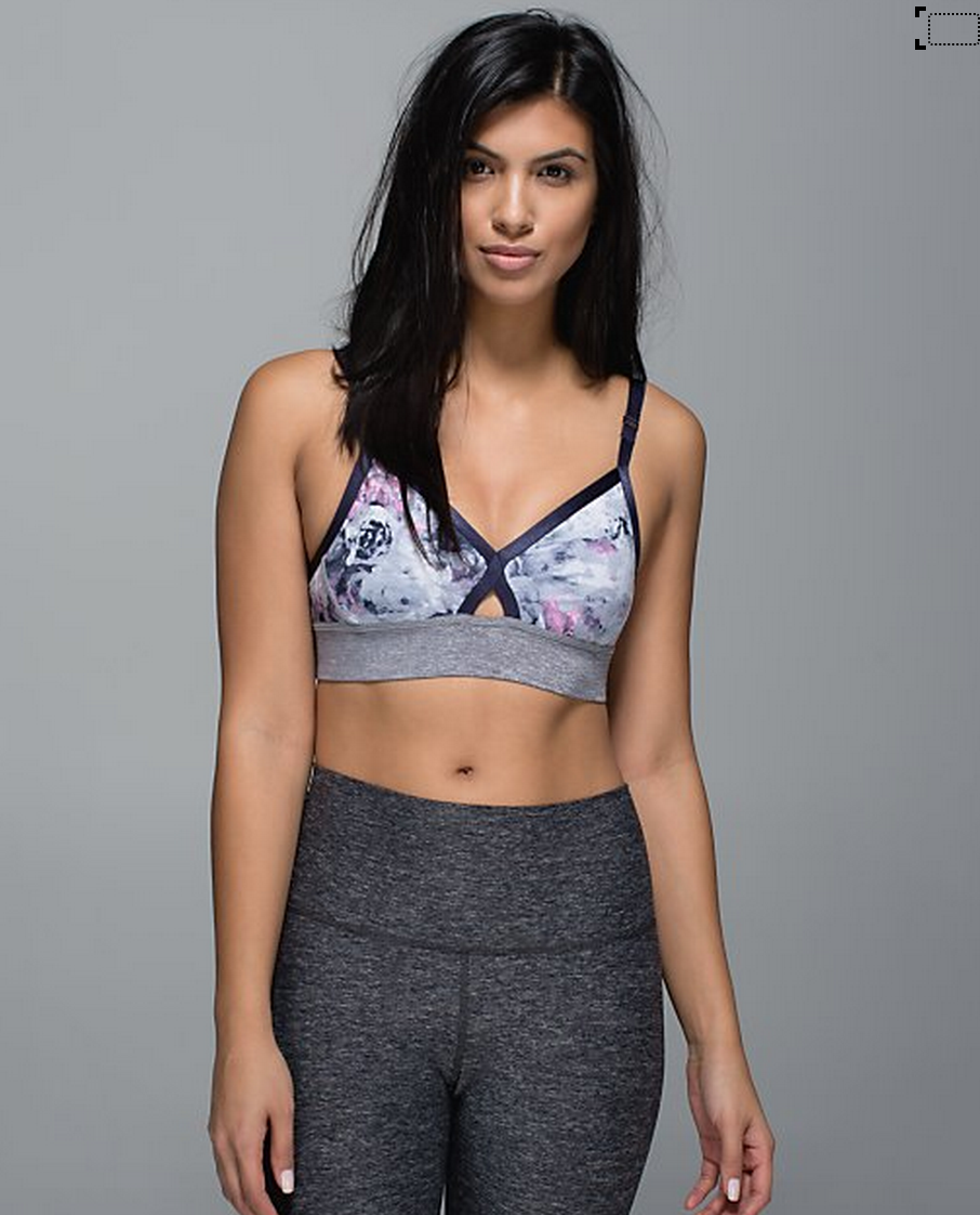 http://www.anrdoezrs.net/links/7680158/type/dlg/http://shop.lululemon.com/products/clothes-accessories/bras-medium-support/If-Youre-Lucky-Bra?cc=17420&skuId=3598927&catId=bras-medium-support