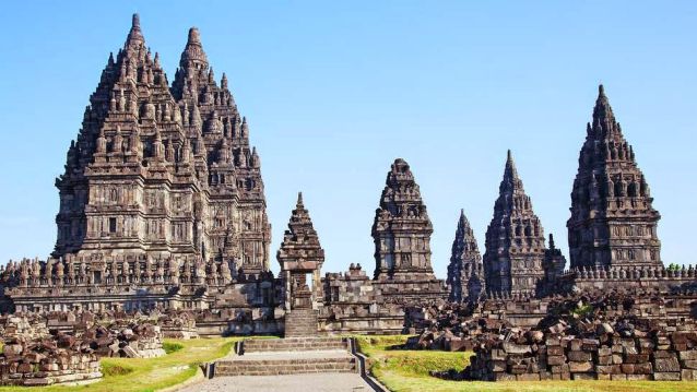 Masuknya Kerajaan Hindu Budha Di Indonesia - Iwan Ridwan