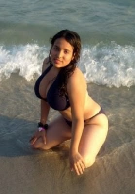 Curvy latina amateur with fantastic boobs sexyukgirl