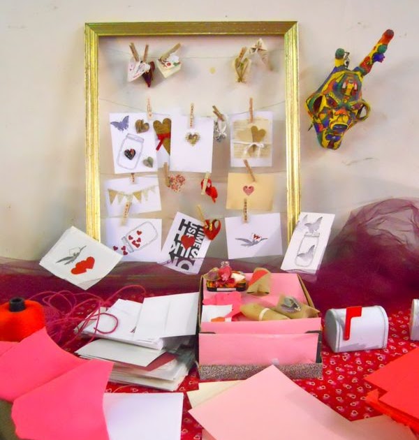Dot's Rainbow: VALENTINE'S CRAFT DAYS