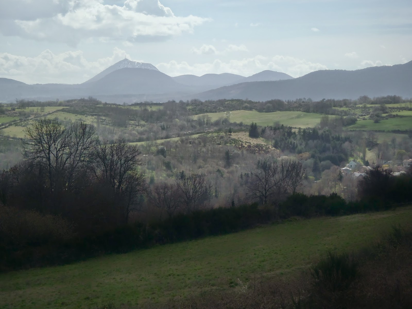 rando sac au dos - par Bleausard 77: Auvergne : Chatel Guyon les Gorges ...