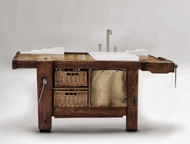 Banco de carpintero reconvertido en lavabo.