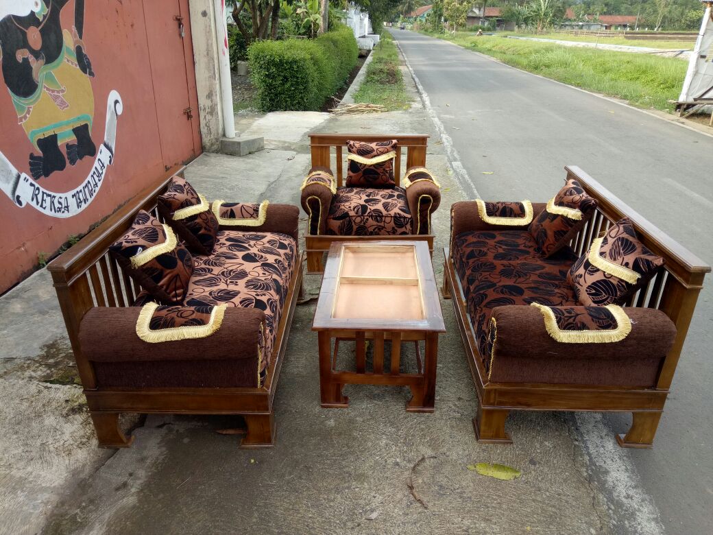  Model  Kursi  Sofa Inul  Desain Rumah