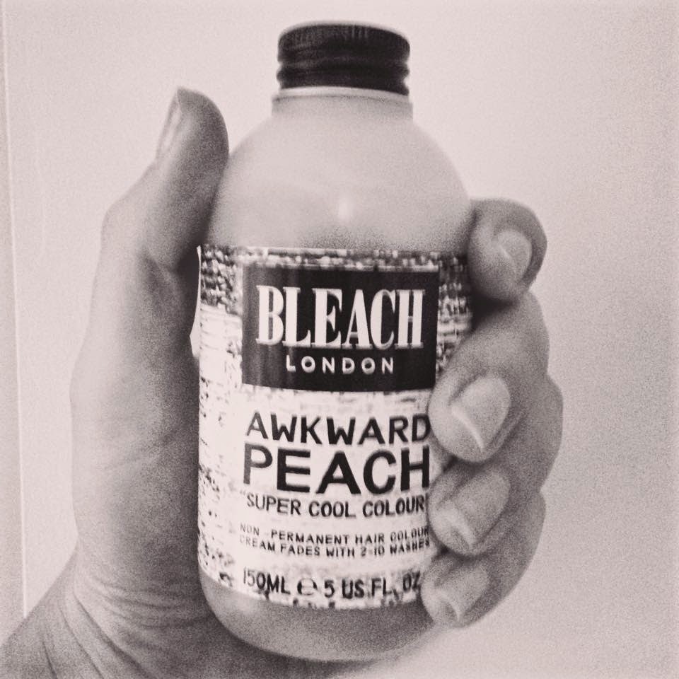 My Face Philosophy REVIEW BLEACH LONDON AWKWARD PEACH HAIR DYE