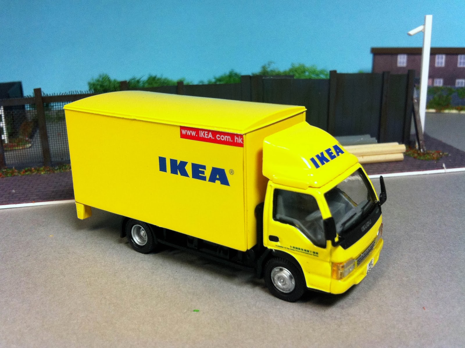 CLK's Model Car World * 車天車地 CLK BEST CHOOSE ISUZU NPR IKEA DELIVERY