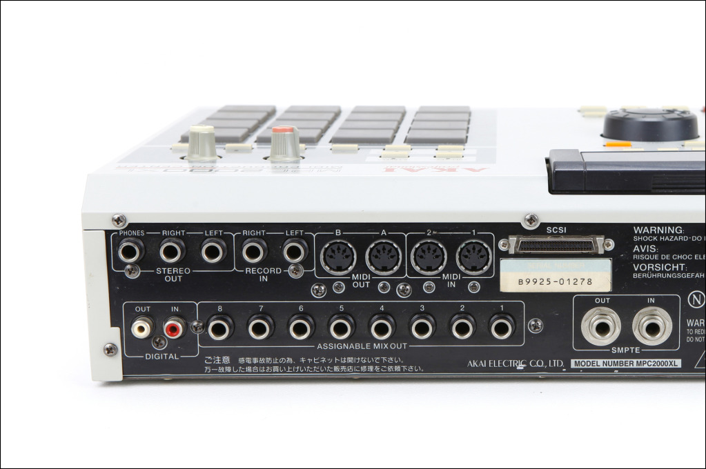 AKAI MPC 2000XL サンプラー リペア品 MATRIXSYNTH: Akai MPC-2000 XL