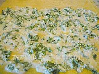 Preparation of chard and cheese strudel