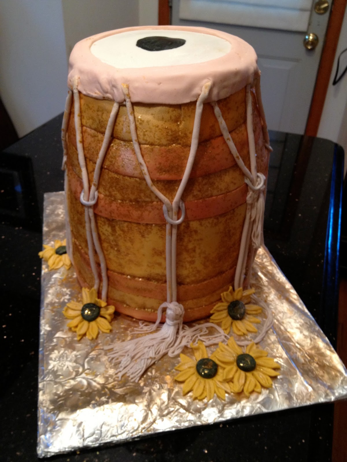 Artnscience Creations Dholak (Drum) Cake