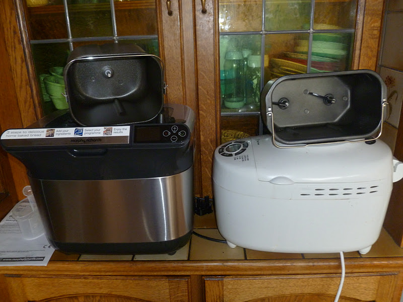 Madhouse Family Reviews: Morphy Richards Premium Plus breadmaker review