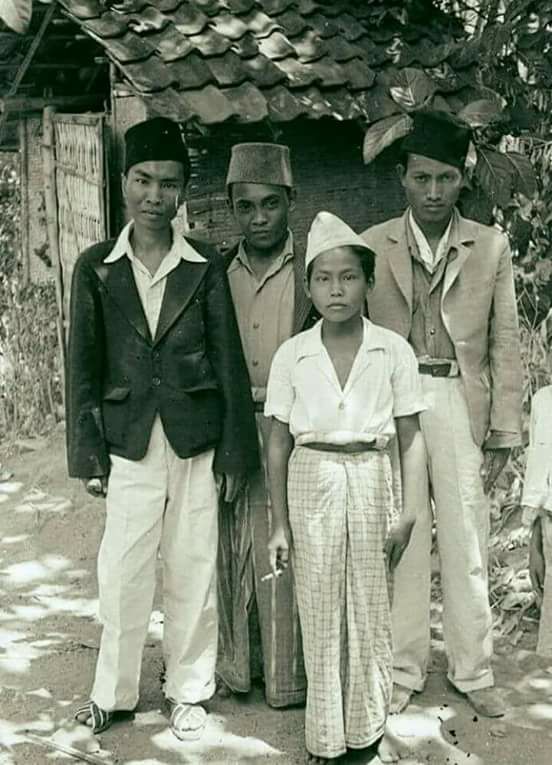 MODEL JAS PRIA JAMAN DULU