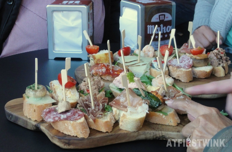 21 pinchos tapas bar markthal rotterdam many kinds of tapas on french baguette