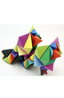 8 Sepatu High Heels yang Bisa Buat Pemakainya Kesakitan ~ INFO BERITA