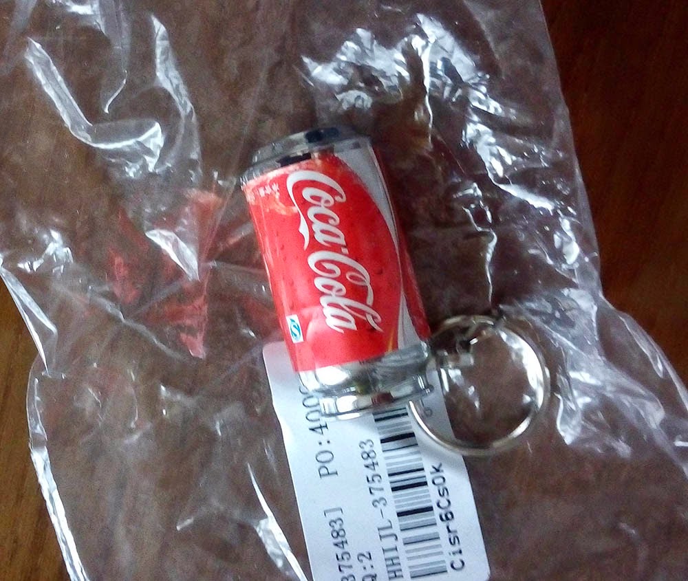 TinyDeal: Mini Cola Can Refillable Gas Lighter Smoking Cigarette Keychain Gift Bear Can