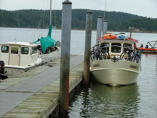 kraken at Orcas Landing with a full load of bicycles and people