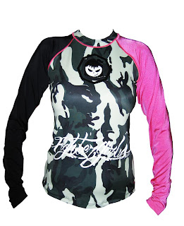 Fighter girls pink and camo rash guard
