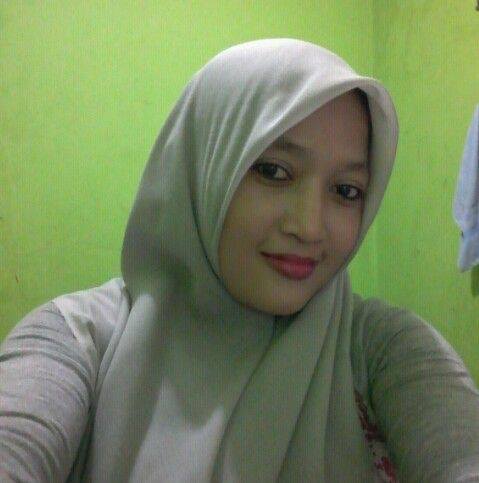 Leni Janda Cantik Cari Teman - JANDA KAYA CARI JODOH