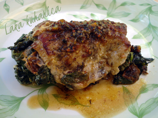 Pork chops stuffed with tomatoes and spinach by Laka kuharica:  all-in-one juicy and delicious meal.