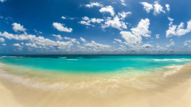 beautiful cancun beach
