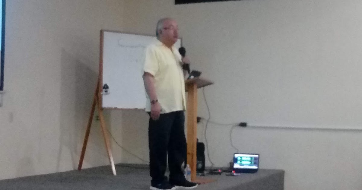 TEOLOGÍA DE MENOS A MAS DR. FERNANDO MAZARIEGOS, EN LA UNIVERSIDAD