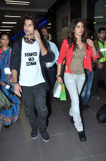 Priyanka Chopra & Shahid Kapoor arrive from NZ after 'Teri Meri Kahaani' promotions