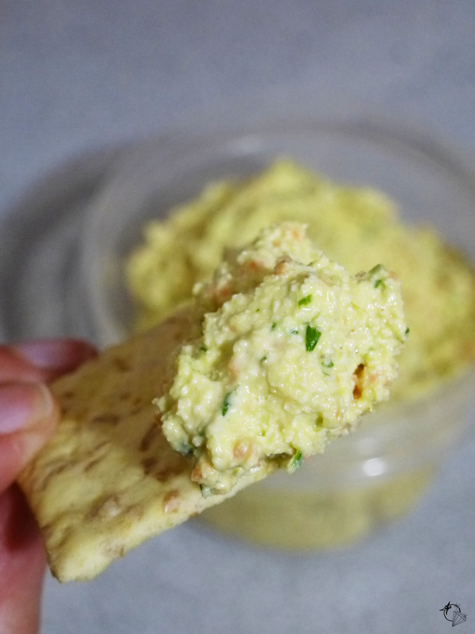 Tomates cerises et Diamants Tartinade de tofu ''style fontaine santé''