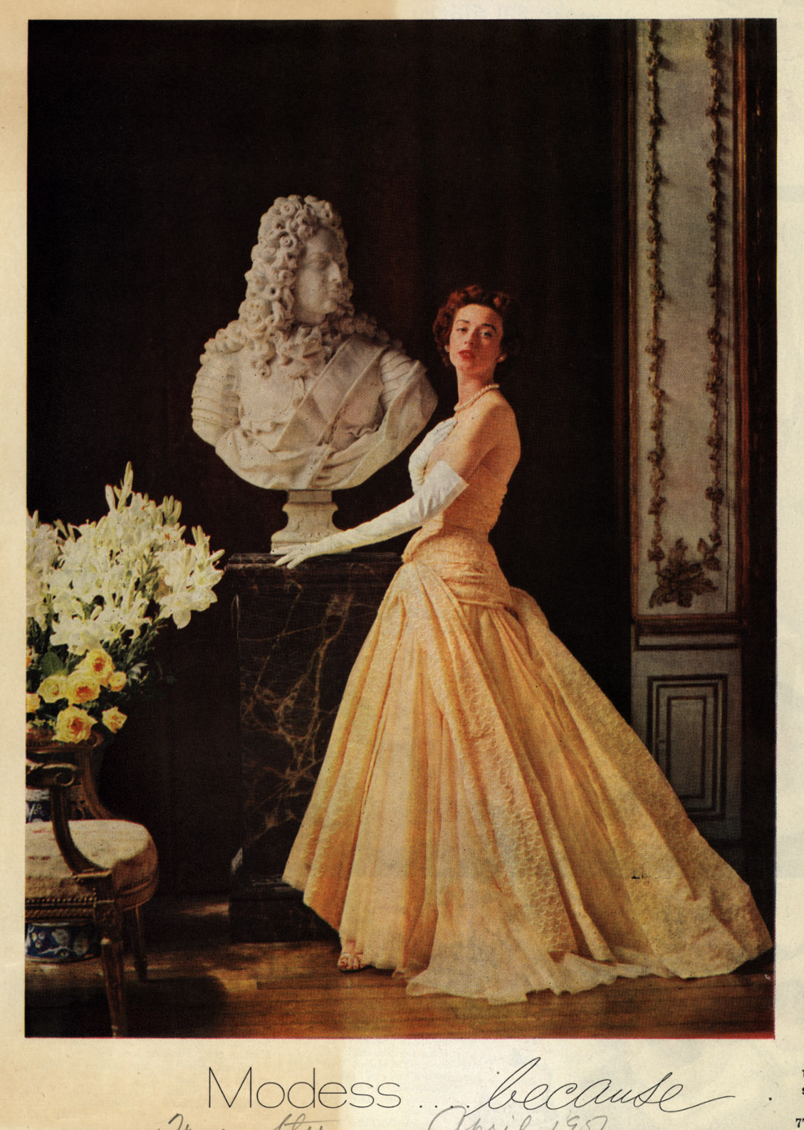 BRIDE CHIC: MODESS BECAUSE