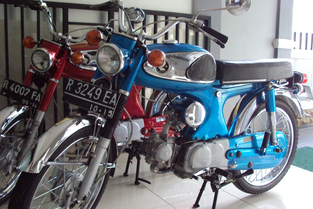 Motor Jaman Dulu Homecare24