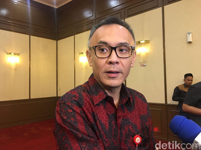 Dirut Indosat Joy Wahjudi Mengundurkan Diri Dirut Indosat Joy Wahjudi Mengundurkan Diri