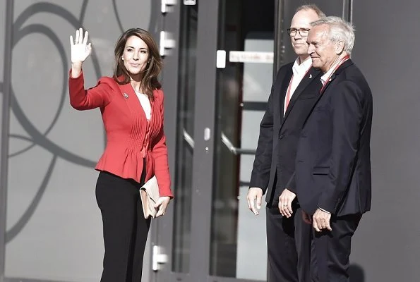 Princess Marie wore Giorgio Armani red  jacket and she carried By Malene Birger clutch bag at Former President Barack Obama's event at SDU