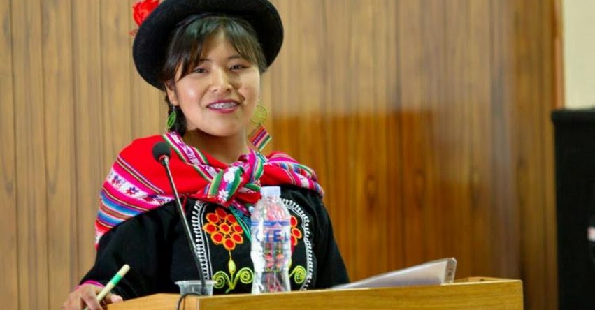 BLANCA QUISPE CANAZA: Conoce a la estudiante puneña que sustentó su tesis en lengua aimara BLANCA QUISPE CANAZA: Conoce a la estudiante puneña que sustentó su tesis en lengua aimara