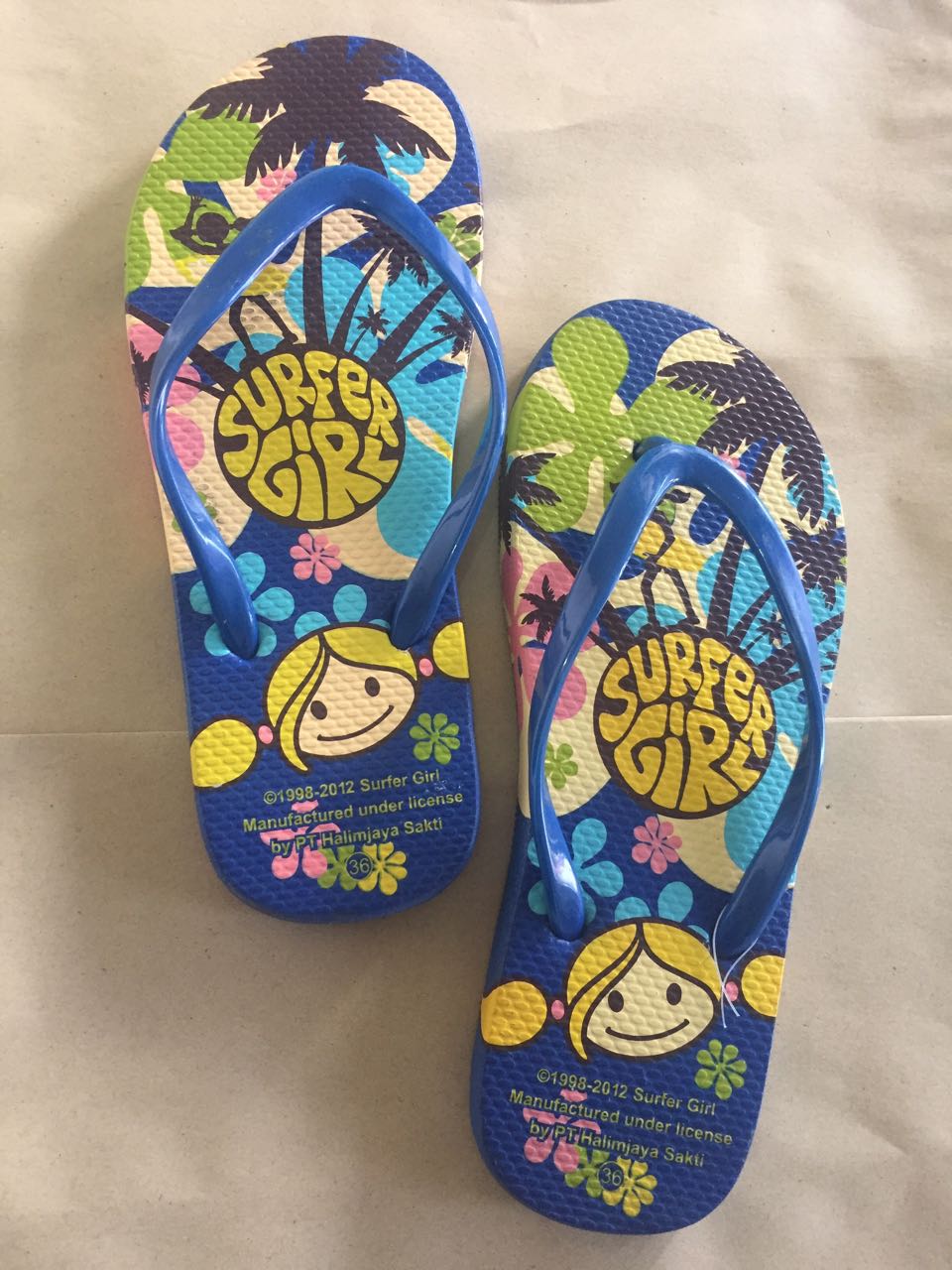 sandal super girl
