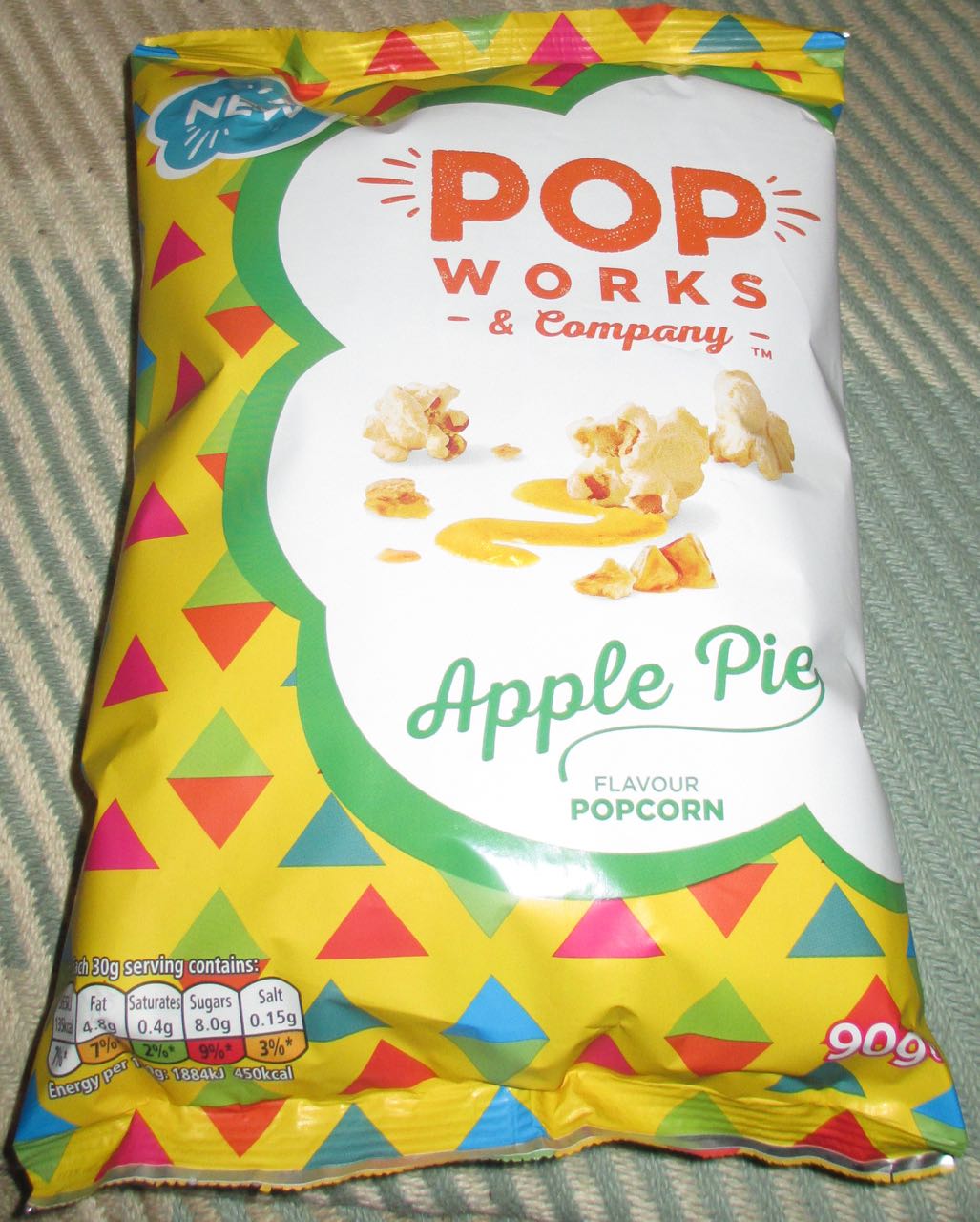 FOODSTUFF FINDS Apple Pie Flavour Popcorn (Pop Works & Company) By