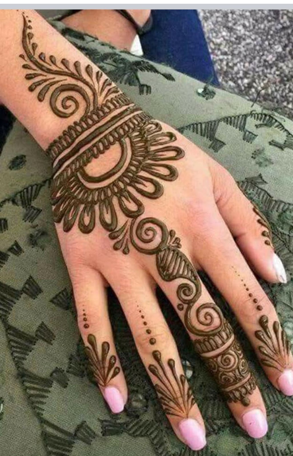 121 Simple mehndi designs for hands || Easy Henna patterns ...