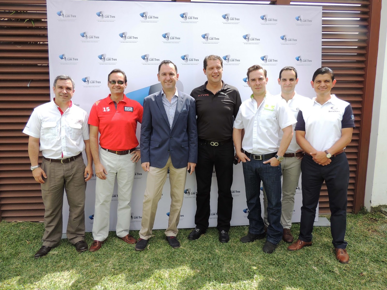 Grupo Los Tres presenta lo nuevo de sus automóviles para esta Navidad