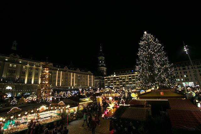 Dresdner Striezelmarkt (mercatino di Natale)-Dresda