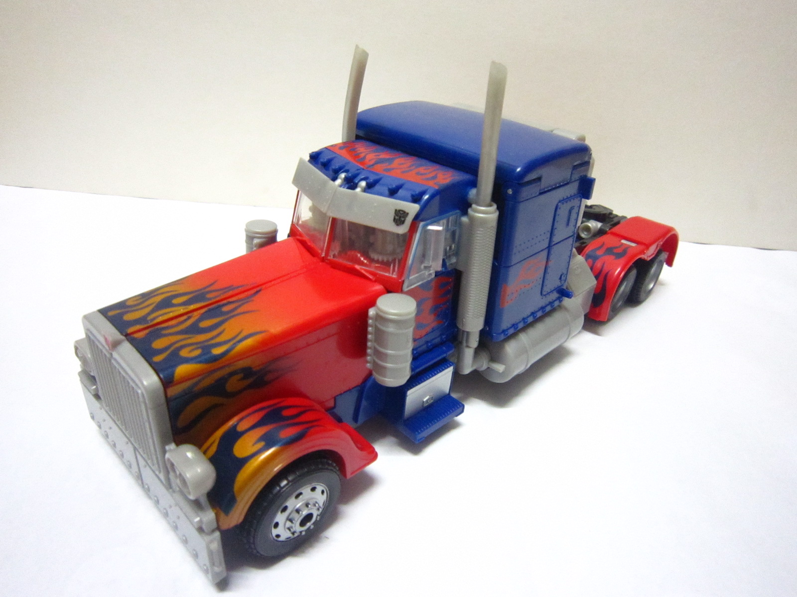 Totally Toys: Transformers ROTF Optimus Prime