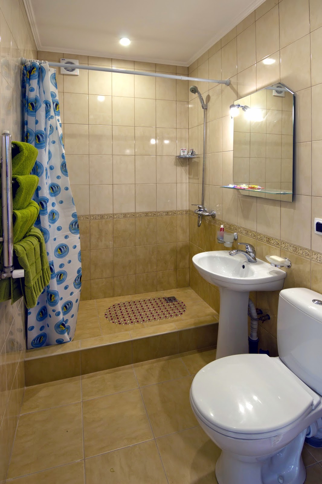 парк отель херсонес. вызвать ветеринара на дом. ул. г. комнаты домов в севастополе.