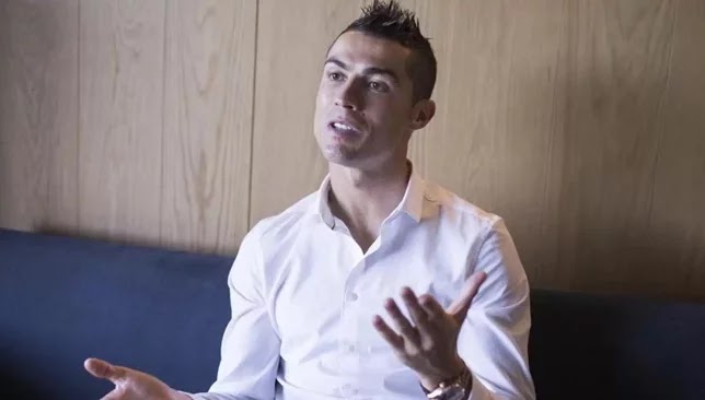 رونالدو: أريد سبعة أطفال والعديد من الكرات الذهبية