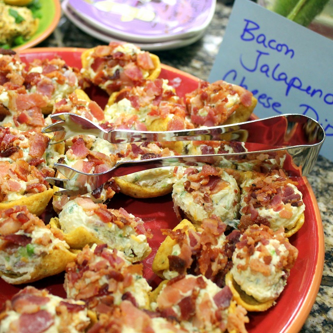52 Ways to Cook Bacon Jalapeno Popper Cheese Dip Appetizers BItes