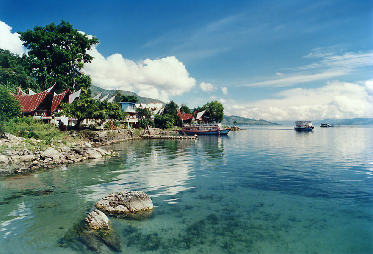 Seputar tempat wisata Objek Wisata Danau Toba