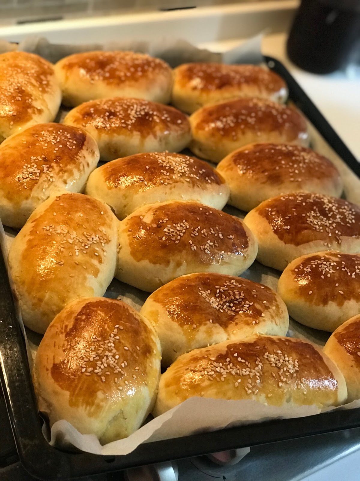 Kahvaltılık kaşar peynirli yumurtalı ekmek ruloları tarifi -Kahvaltılık tarifler – Kolay Tarifler Kahvaltılık kaşar peynirli yumurtalı ekmek ruloları tarifi -Kahvaltılık tarifler – Kolay Tarifler
