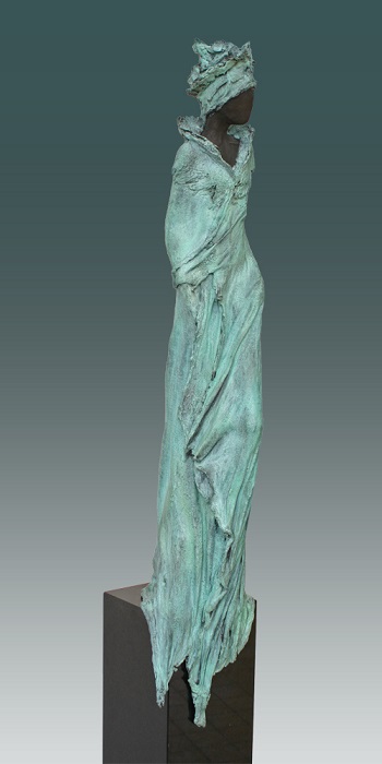 Kieta Nuij - "Aarzeling" | imagenes de obras de arte contemporaneo tristes, esculturas bellas chidas | figurative art, sculptures | kunst