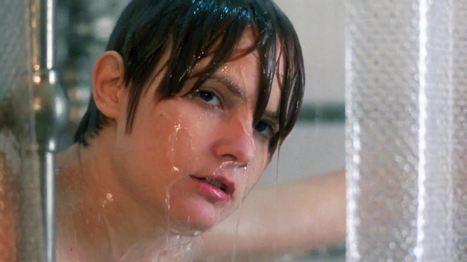 DREAMS ARE WHAT LE CINEMA IS FOR...: SINGLE WHITE FEMALE 1992