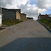 <CENTER>CALÇAMENTO DA RUA QUE DÁ ACESSO Á PONTE DA COHAB ESTÁ PRONTO PARA RECEBER A TÃO SONHADA PONTE</CENTER>
