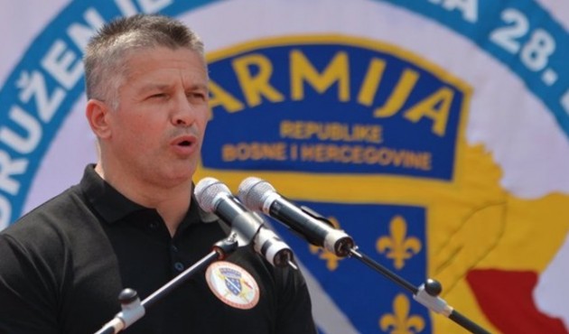 Σρεμπρένιτσα: Συνελήφθη ο πρώην διοικητής του Στρατού των Μουσουλμάνων
