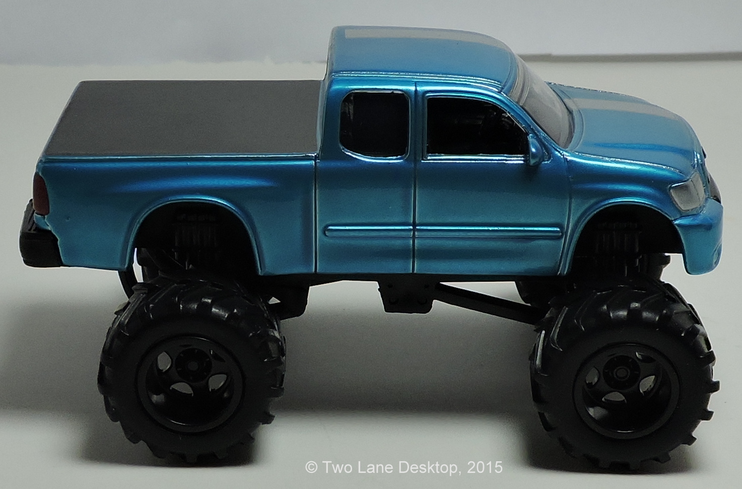 Jada Toys 150 2006 Toyota Tundra pickup