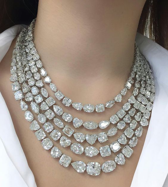 20 Stunning Collections Of Diamond Necklaces You Need To Know